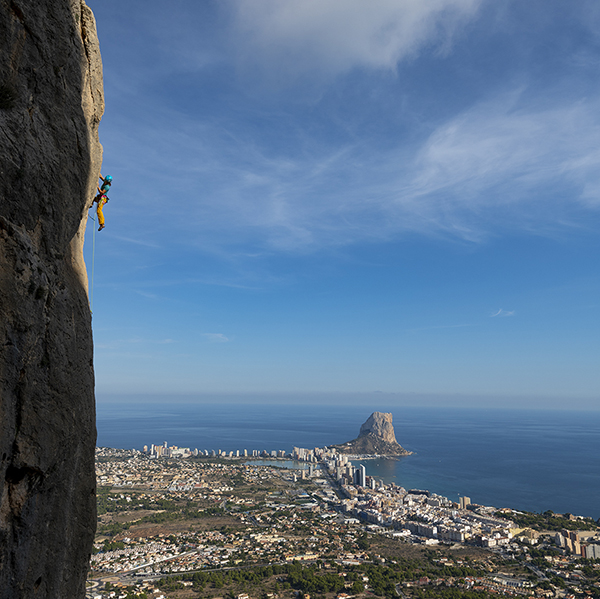 La Sierra de Oltà de Calpe: Naturaleza, rutas y vistas espectaculares 2 Escalada en la Sierra de Olta
