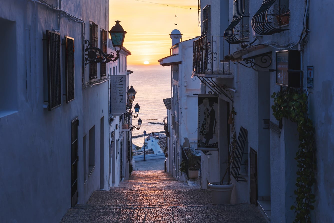 Altea en un día desde Calpe: casco antiguo, miradores y paseo marítimo imperdibles 2 Altea en un día desde Calpe